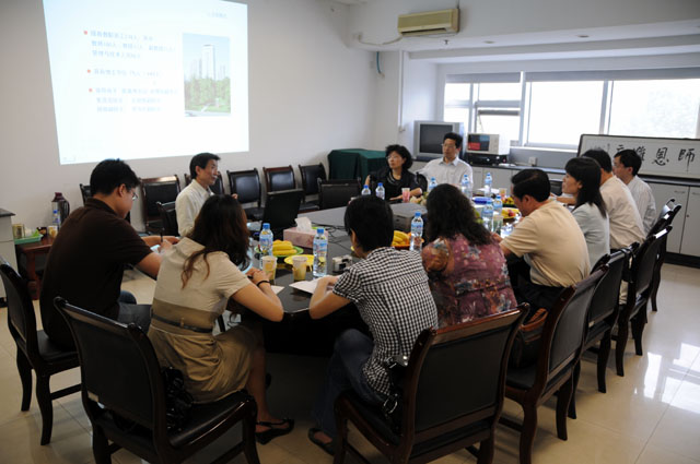 福建医科大学基础医学院代表团来我院参观访问